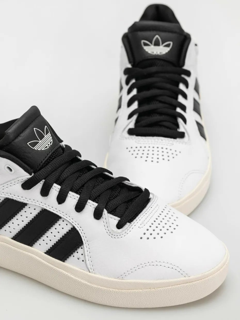 adidas Tyshawn Schuhe