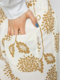 Brixton Garden Floral Crop Hose Wmn