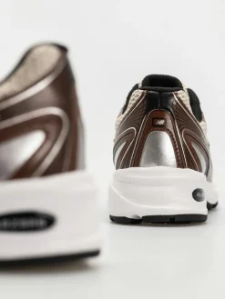 New Balance Schuhe 740