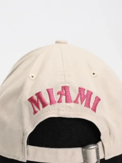 New Era Cap Character 9Forty