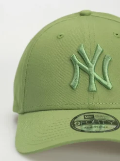 New Era League Essential 9Forty New York Yankees Cap