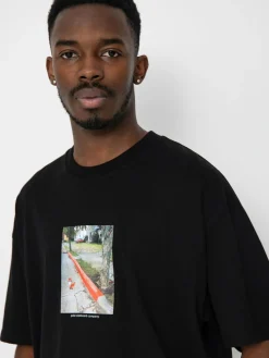 Polar Skate Red Curb T-Shirt