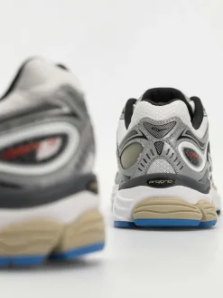 Saucony Schuhe Progrid Omni 9