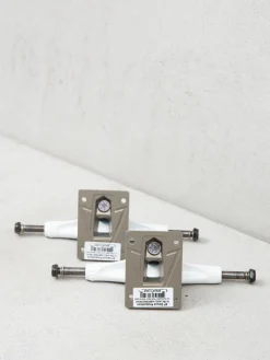 Thunder Jake A Airstrike Pro Achsen