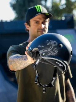 Triple Eight Helm Deep Cover Helmet