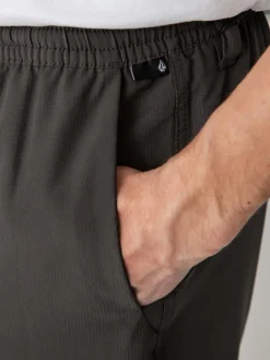 Volcom Skate Vitals Axel Ew Hybrid 21 Shorts